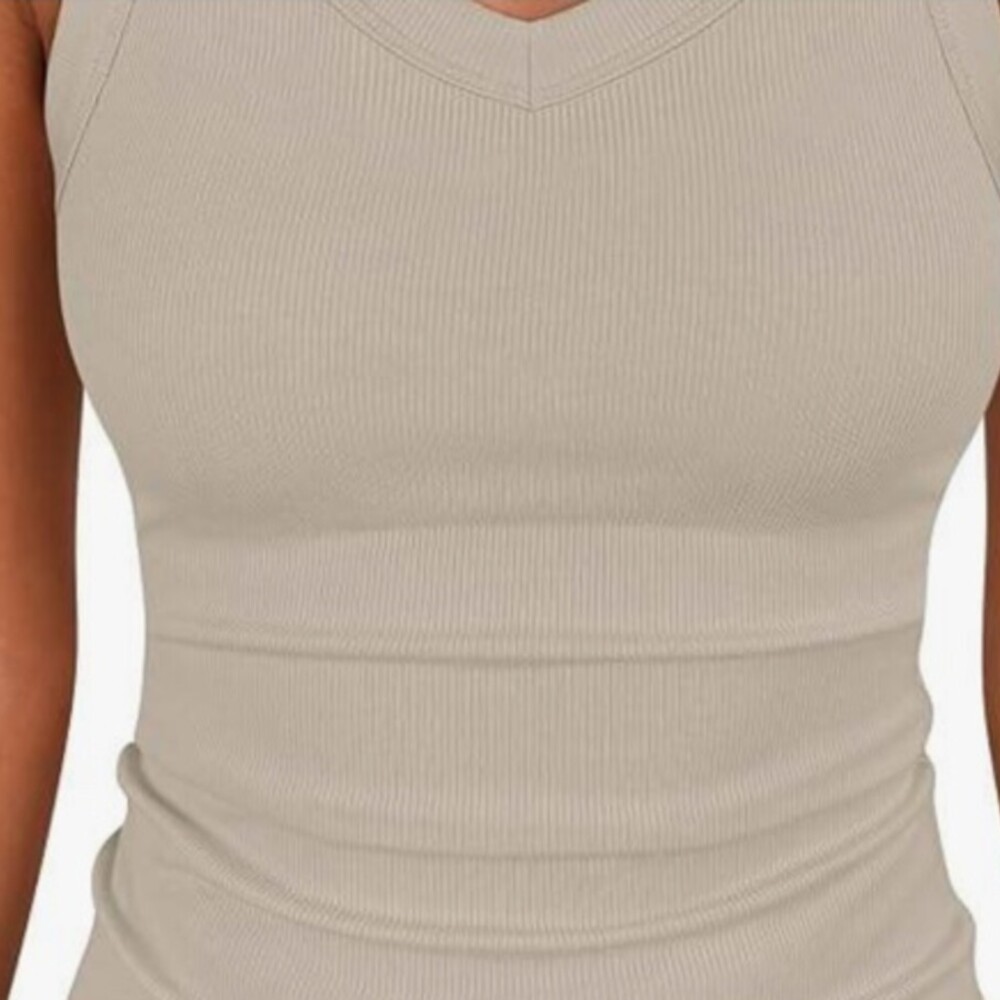 Ribbed Fitted Tank
