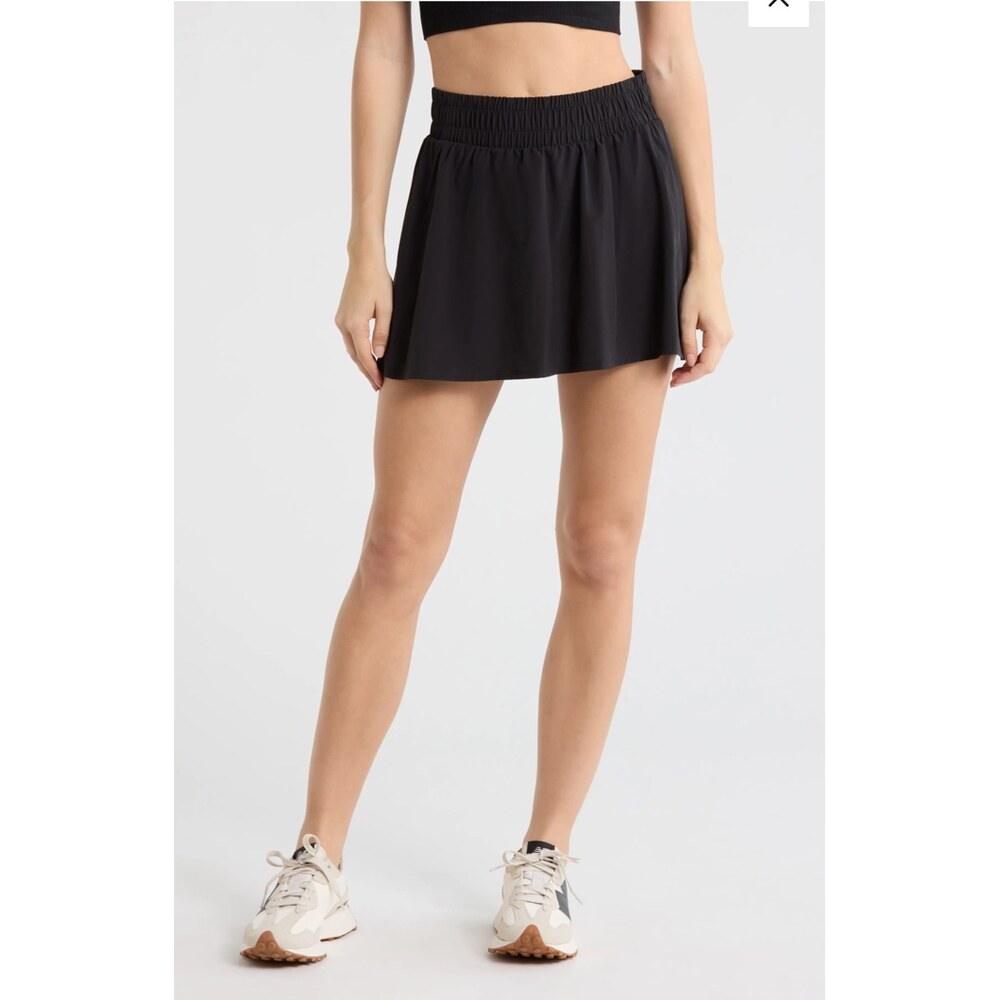 High-Waisted Flowy Active Skort