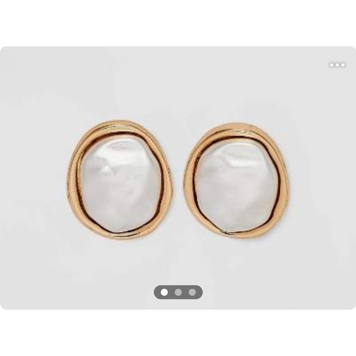 Gold Pearl Stud Earrings